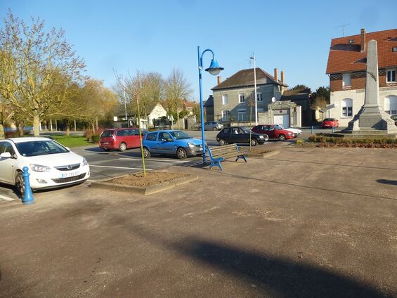 replantation place de la mairie